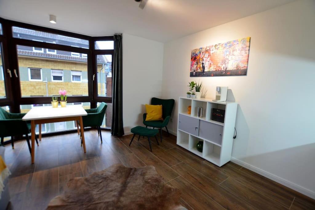 Studio 7 City Lage Mit Garage Naehe Koeln Bonn ซีกบวร์ก ภายนอก รูปภาพ